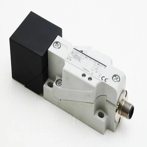 BES 517-132-M6-H-S4 신제품 원본 재고 산업 자동화 PLC 프로그래밍 컨트롤러 - Product Image 1