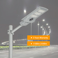 Lampe de rue LED KCD Extérieur 100w 200w 300w 500w 1000w Photocellule commerciale Tout en 1 Maison et éclairage Lampe de rue solaire