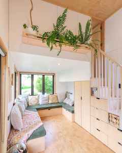 Villa préfabriquée à deux étages au Ghana avec une belle décoration en bois - Product Image 6