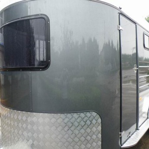 Semirremolque HERUI de triple eje con cuello de cisne, 2 ejes, frenos eléctricos, caja de carga inclinada para caballos, todo tipo de clima, 4T, 7745 mm - Product Image 2