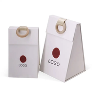 Boîte d'emballage triangle unique personnalisée Boîte de parfum Impression de logo Élégance Sens du design avec huile essentielle Boîte d'emballage pour bougie
