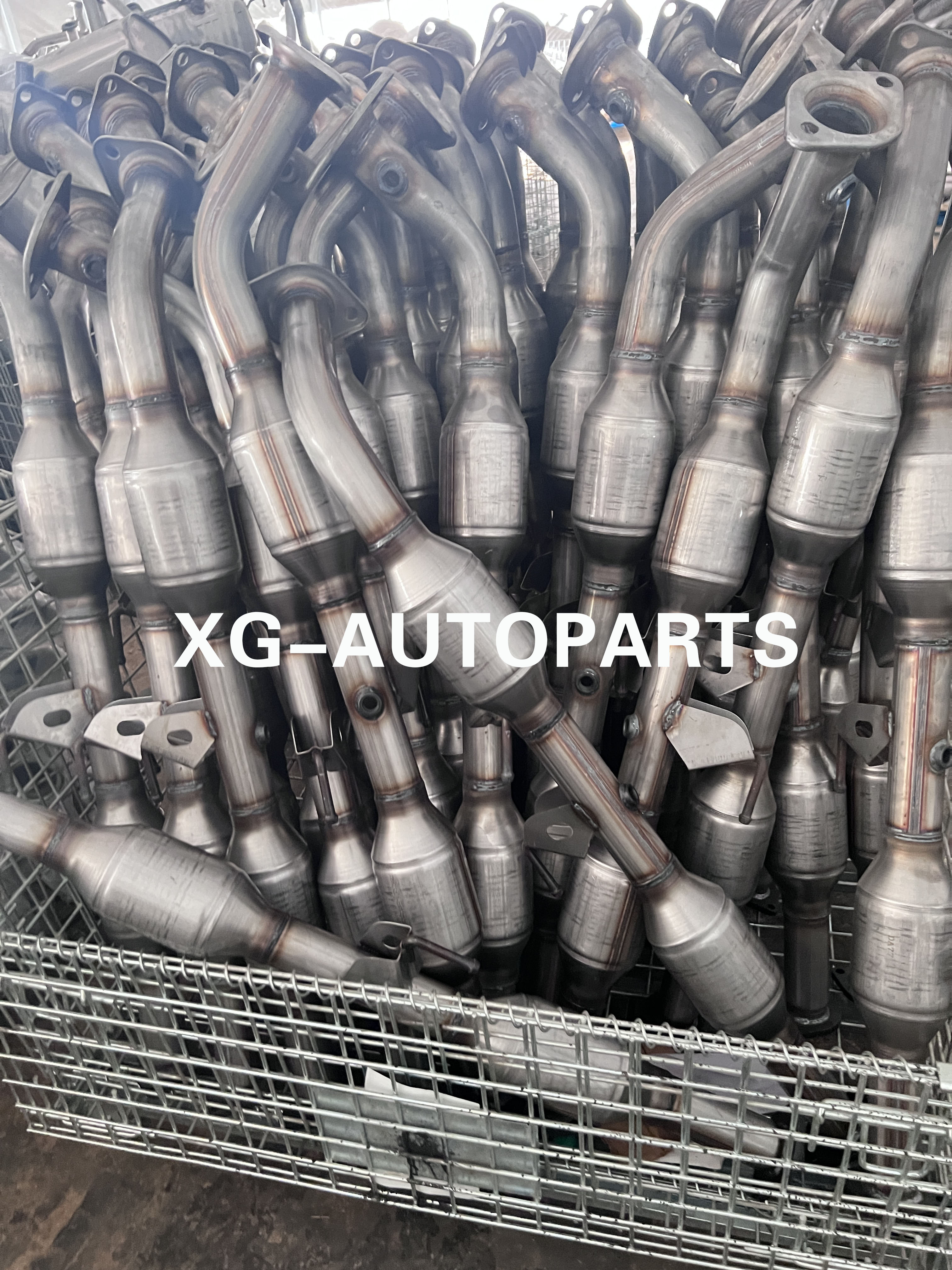 High Quality Three Way Catalyst Converter for BMW E46 318