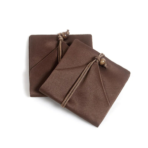 Sac de rangement portable en velours et cuir au design moderne, petit sac organisateur de bijoux à cordon, vente chaude - Product Image 5