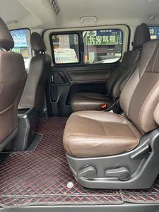 Dongfeng Forthing Lingzhi PLUS: 5,2 Metri di Spazio Intelligente, Doppie Porte Scorrevoli e un Prezzo che Funziona come un'energia che ti spinge a fare il meglio. - Product Image 4