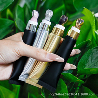 Gloss à lèvres en marque privée, logo personnalisé, 15 ml, 24 couleurs, tube à presser avec tête de massage, gloss à lèvres au peptide, emballage premium or et argent, maquillage