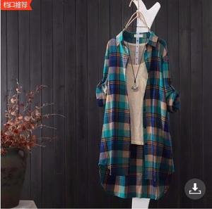 قميص نسائي كاجوال واسع طويل بمقاس كبير بنقشة كاروهات عصرية - Product Image 5