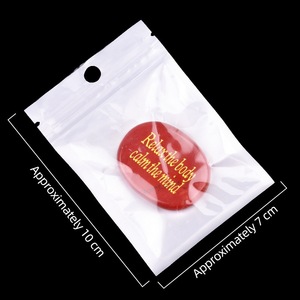 <span class=keywords><strong>Pierre</strong></span> de Savon Naturelle Puissante en Cristal Gravée avec des Mots Encourageants et Ludiques, Forme Ovale, pour la Guérison Feng Shui - Product Image 4