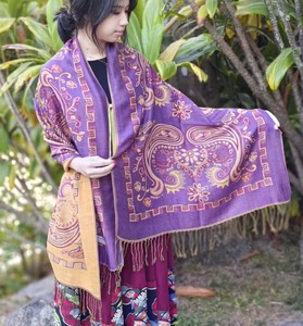 Châles ethniques rétro pour femmes, directement de l'usine, magnifiques châles en jacquard à franges, pashmina - Product Image 5