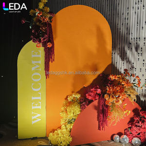 Panel de Fondo Acrílico LEDA con Arco de Rosas y Flores, Decoración para Bodas - Product Image 2
