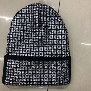 Manufacturers Autumn <b>Winter</b> Warm Acrylic Knitted Tiene Heeft Tem <b>Men</b> and Women Hot Drilling Drill <b>Hat</b> - Product Image 3