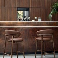 Fabricants de Meubles Modernes Minimalistes, Tabourets de Bar à Structure en Bois Massif, Chaises Hautes pour Table de Bar en Chine