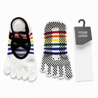 Chaussettes de yoga et de Pilates personnalisées OEM pour femmes, à cinq doigts, antidérapantes, avec soutien de la voûte plantaire, double adhérence au talon, respirantes, en coton, séchage rapide