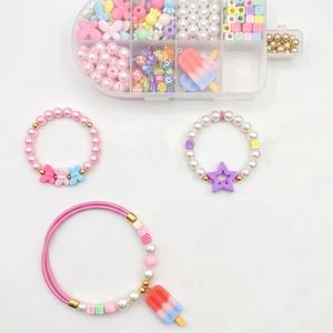 Kit de fabrication de bracelets DIY pour enfants et filles, perles en acrylique avec lettres, ensemble de fabrication de bijoux avec boîte de rangement en forme de bâtonnet de glace - Product Image 4