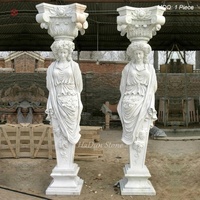 Statue en pierre blanche sculptée à la main, design de pilier de maison ornemental
