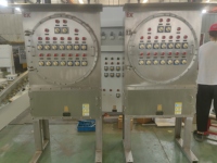 Boîte de commande électrique anti-explosion en acier inoxydable IP66, armoire de distribution haute intensité pour application en usine chimique