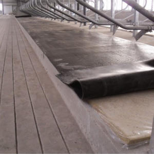 Système de matelas pour vaches durable avec couverture supérieure en caoutchouc et noyau en mousse à mémoire de forme souple pour le bien-être des vaches et un confort maximal - Product Image 6