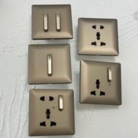 Interruptor de Luz de Pared para el Hogar con Panel de PC 16A Alemán NUEVO, Teclas de Piano 2026, Enchufe Universal 13A para Reino Unido, Acabado Moderno en Gris Mate Suave como Piel de Bebé