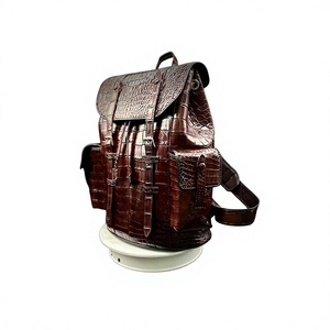 กระเป๋าเป้หนังพรีเมียมพร้อมสายสะพายถอดได้สไตล์ล่าสัตว์ - Product Image 1