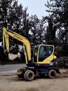 Mini-excavatrice sur pneus Hyundai 60w-9 d'occasion, certification EPA CE, bonne qualité, excavatrice d'occasion, attache rapide, brise-roche Daewoo - Product Image 6