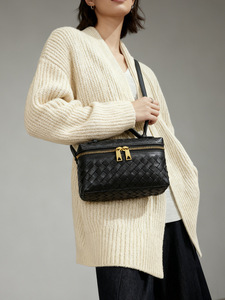 New Type Women Woven Bag Fashionable Trend Women's Handmade Bag Braided Bag Tote <b>Handbags</b> for Women Lady <b>Handbag</b> for winter - Product Image 5