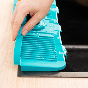 Nouveau design Tapis absorbant anti-éclaboussures pour robinet de cuisine et salle de bain, pliable et réutilisable en silicone - Product Image 3