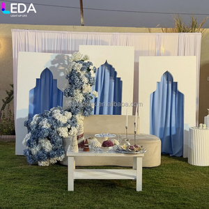 LEDA Decoración Moderna para Fiestas y Eventos, Set de Tres Piezas de Fondo Acrílico Cuadrado Blanco Estilo Indio - Product Image 1
