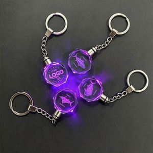 Porte-clés en cristal rectangulaires gravés au laser 3D en forme de cœur avec logo personnalisé, gravure intérieure de précision, pour événements et cadeaux de mariage - Product Image 1