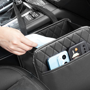 Bolsa de almacenamiento para coche, organizador multifuncional de cuero de 5L para el respaldo del asiento con asa para el interior del coche - Product Image 1