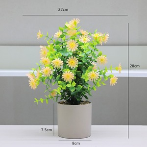 Ornements de plantes en pot artificielles pour la <span class=keywords><strong>d</strong></span>écoration de la maison Fleurs <span class=keywords><strong>d</strong></span>'<span class=keywords><strong>eucalyptus</strong></span> <span class=keywords><strong>D</strong></span>écoration de table de salon Plantes en pot en plastique - Product Image 3