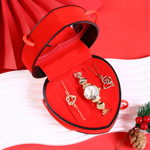 Braccialetto a forma di spada con orologio al quarzo per donna, confezione <span class=keywords><strong>regalo</strong></span> a forma di cuore, ideale per la <span class=keywords><strong>Festa</strong></span> <span class=keywords><strong>della</strong></span> <span class=keywords><strong>Mamma</strong></span>, San Valentino, bomboniere di nozze. - Product Image 1