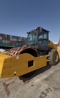 Compacteur à tambour unique 6120EG4, réservoir de carburant de 280 L, cabine climatisée pour projets de construction routière et d'infrastructure municipale