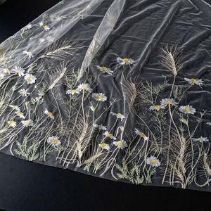 Tissu en voile de polyester brodé de fleurs, broderie florale, pour la décoration de rideaux, décoration intérieure - Product Image 1