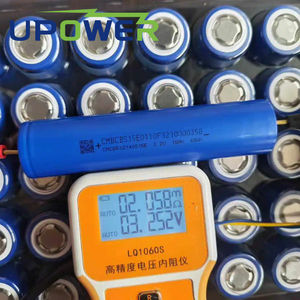 ULi 32140 <span class=keywords><strong>3.2V</strong></span> 15ah 리튬인산철(LiFePO4) A급 충전식 리튬 셀, 전기 자동차 및 지능형 로봇용 펄스 6C 방전 - Product Image 1