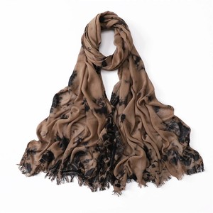 Solid Rayon Hijab Outfit For <b>Women</b> Elegant Boho Ethnic Breathable Head <b>Wrap</b> <b>Shawl</b> Muslim Lady Ramadan Border Modal Hijab <b>Shawls</b> - Product Image 4