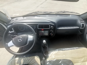 รถกระบะบรรทุกขนาดเล็กใหม่ KAMA Dongfeng 4x2 แบบดับเบิ้ลแค็บ เครื่องยนต์เบนซิน 2 ที่นั่ง เกียร์ธรรมดา 5 สปีด รับน้ำหนักได้ 3 ตัน - Product Image 5