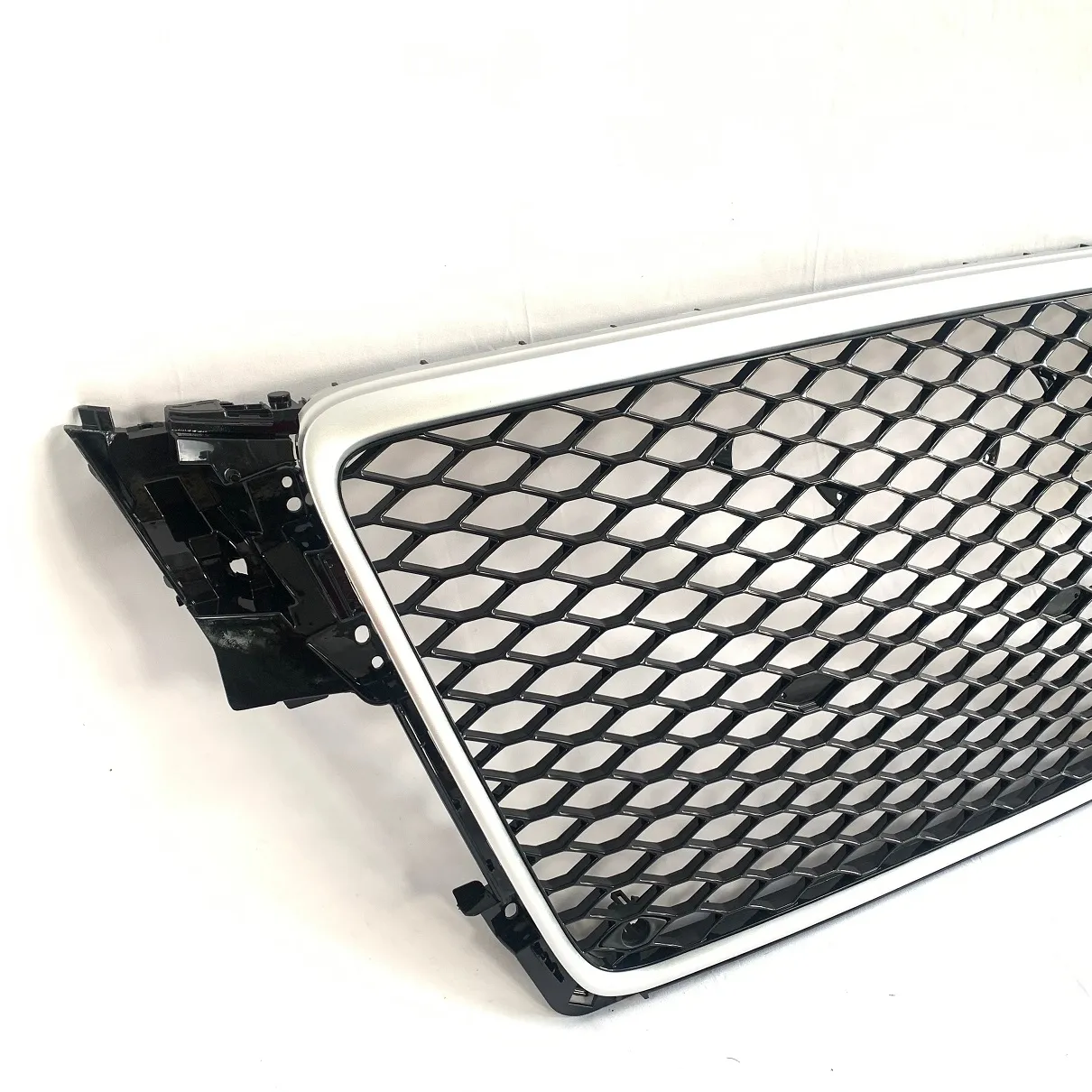 Calandre avant brillante de qualité garantie, GRILLE avant S4 pour AUDI, LOOK RS4, B8, 2008 — 2012