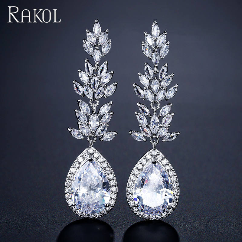 White Gold White Stone