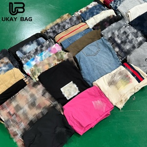 Abbigliamento Usato Misto Taglie e Stili Vari Pantaloncini all'Ingrosso Lotto Seconda Mano Pantaloncini Vintage di Moda - Product Image 3