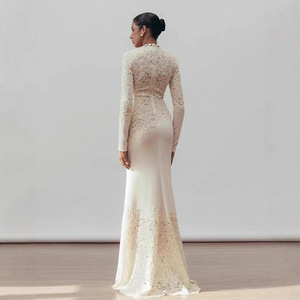 Abito <span class=keywords><strong>da</strong></span> <span class=keywords><strong>Sera</strong></span> Elegante <span class=keywords><strong>da</strong></span> Banchetto Bianco A Sirena Aderente con Lavorazione a Uncinetto Floreale Stile <span class=keywords><strong>Vintage</strong></span> di Lusso e Alta Qualità - Product Image 4