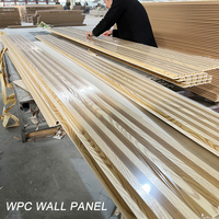 Panneau mural cannelé 3D écologique en bois composite en plastique pour intérieur pour chambre à coucher salon hôtel et revêtement mural de hall