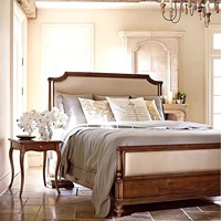 Lit double sculpté vintage américain vieilli style français européen chêne massif pour chambre principale pour mariage princesse grande taille