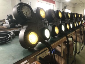 Led Audience Blinder Light 4x100w Cob Blinder Outdoor Waterproof 4 Eyes <span class=keywords><strong>Peaky</strong></span> <span class=keywords><strong>Blinders</strong></span> - Product Image 5