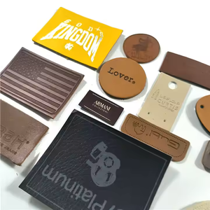 <span class=keywords><strong>Prix</strong></span> d'usine Impression couleur personnalisée Logo en relief doux <span class=keywords><strong>Babel</strong></span> Jeans vêtements lavable en cuir véritable étiquette pour vêtement - Product Image 5