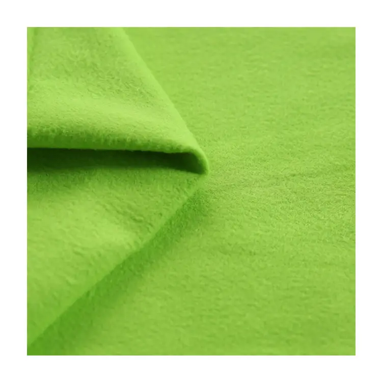 Kain handuk Suede serat mikro hijau dengan properti lembut penyerap cepat kering digunakan untuk handuk pantai dan sarung Sofa