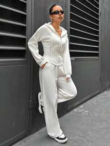 Nuovo Completo Sportivo da Donna in Due Pezzi: Felpa con Cappuccio e Zip e Pantaloni Larghi, Outfit Casual alla Moda - Product Image 4