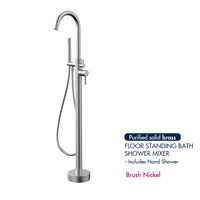 Ensembles de robinetterie de douche à effet pluie chromés avec valve en céramique, commande thermostatique, barre coulissante à trois poignées pour salle de bain moderne et douche de baignoire