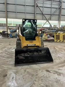 Cargadora de dirección deslizante CAT 246C usada, precio bajo. Cargadoras de dirección deslizante CAT 246D, 246C, 246D3, 249D3, CAT 246, 226, 249, 262 de 2 toneladas. - Product Image 4