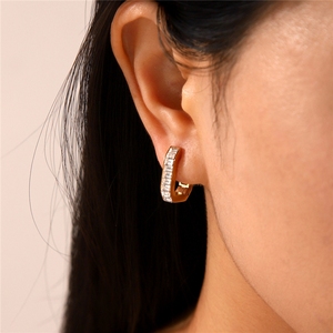 Boucles d'oreilles créoles carrées en acier inoxydable de luxe 18 carats, tendance, en forme de U, incrustées de zirconium, <span class=keywords><strong>pour</strong></span> femme - Product Image 3