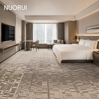 Tapis de luxe pour chambre d'hôtes avec haute densité, durabilité et isolation acoustique pour hôtels et appartements, revêtement mural à mur