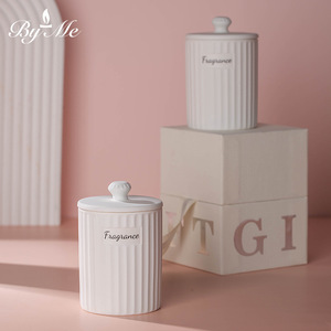 Vela Aromática Nórdica en Frasco de Porcelana con Mecha de Madera, Juego de Regalo de Aromaterapia, Logotipo Personalizado OEM/ODM, Lista para Enviar - Product Image 2